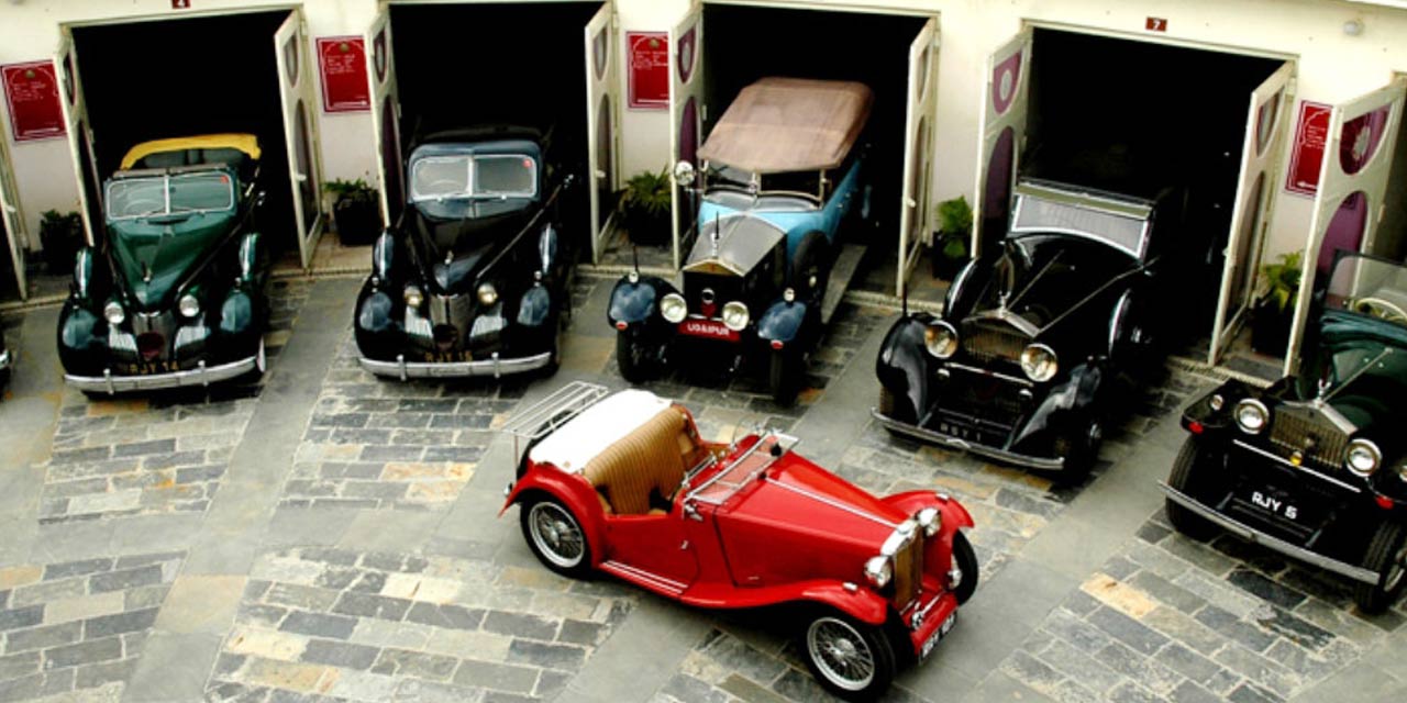 Vintage Car Museum: Click Pictures